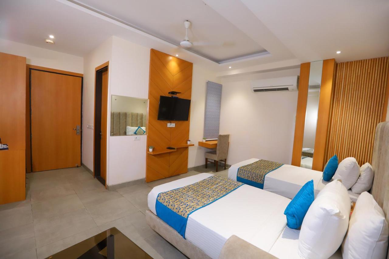 Hotel Stanley By Foxi Group- Near Delhi International Airport Nova Deli Exterior foto