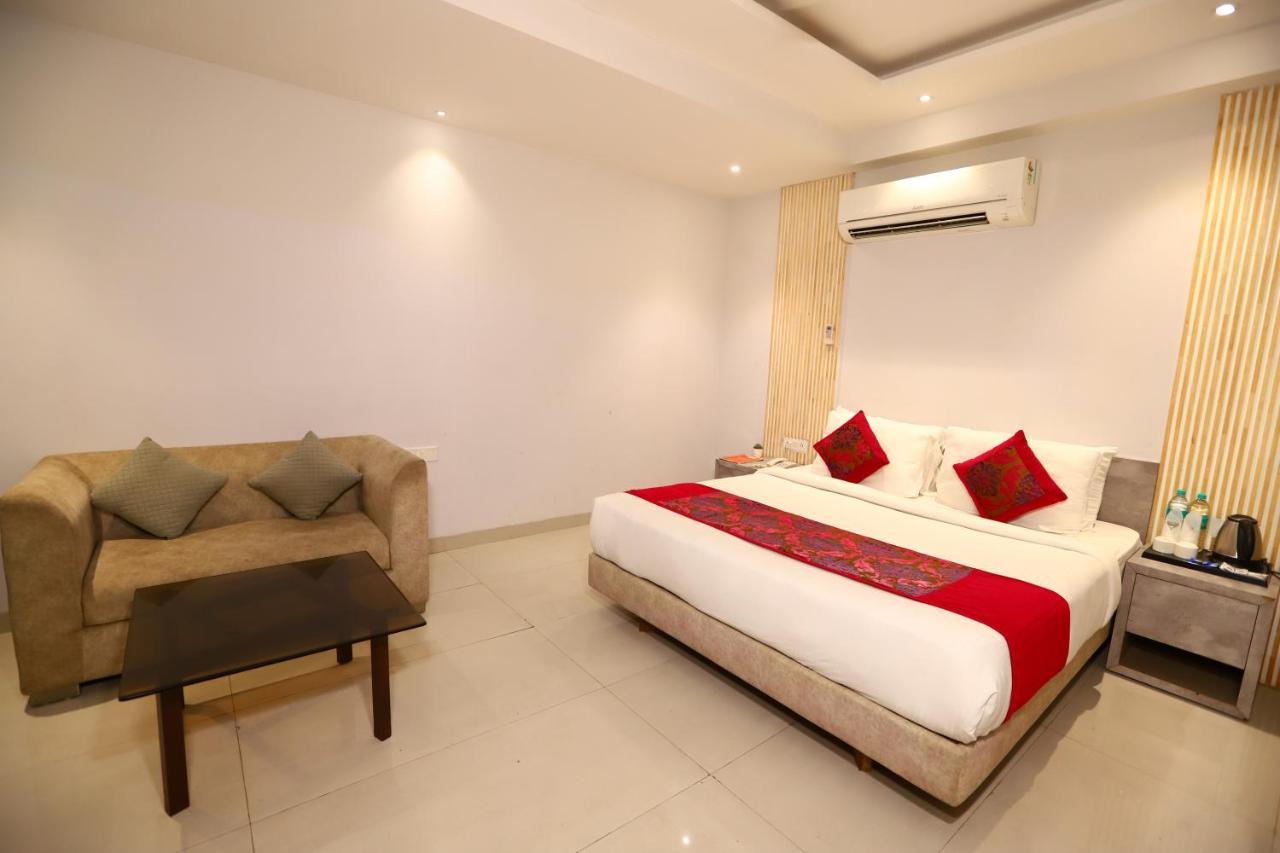 Hotel Stanley By Foxi Group- Near Delhi International Airport Nova Deli Exterior foto
