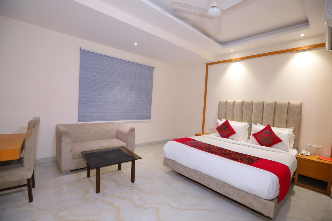 Hotel Stanley By Foxi Group- Near Delhi International Airport Nova Deli Exterior foto