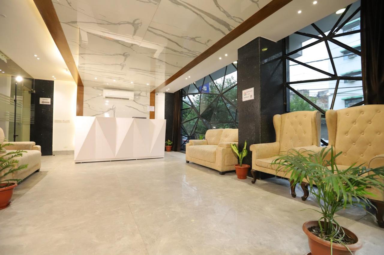 Hotel Stanley By Foxi Group- Near Delhi International Airport Nova Deli Exterior foto