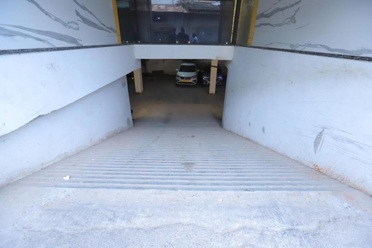 Hotel Stanley By Foxi Group- Near Delhi International Airport Nova Deli Exterior foto